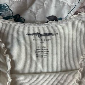American Eagle soft & sexy top